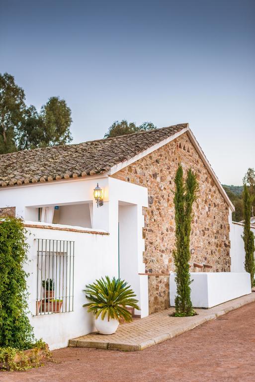 Balneario Aguas De Villaharta Eksteriør bilde